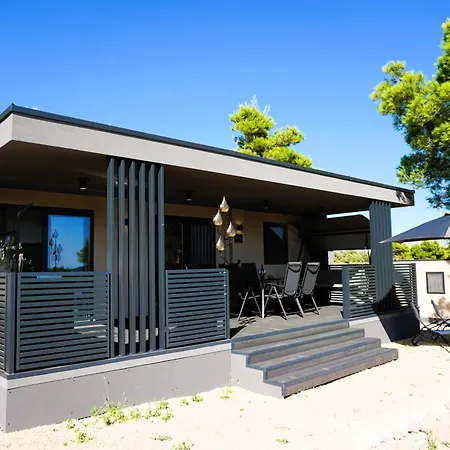 Holiday home Casa Rosso - Heron Island 10 - Premiumholidays *