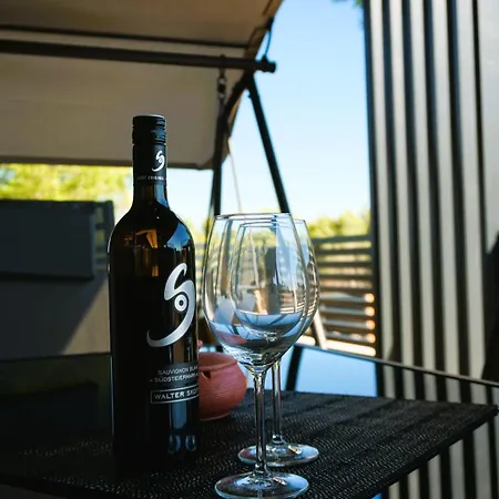Casa Rosso - Heron Island 10 - Premiumholidays Holiday home Drage